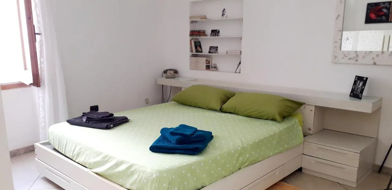 Bed & Breakfast Monna Catarina B&B Sassari
